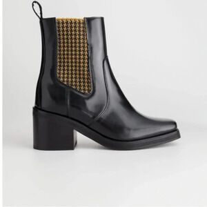 & Other Stories Boots Women’s 36 Houndstooth Elastic Leather Boot Square Toe